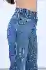 Resim Mavi Yüksek Bel Belden Lastik ve Lazer Detaylı Mom Jeans