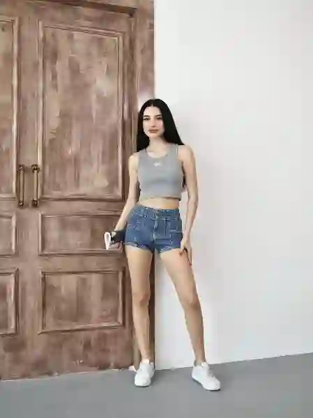 Resim Dikiş detaylı Mini Denim Şort