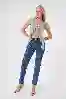 Resim Mavi Yüksek Bel Paça Detayli Slim Mom Jean
